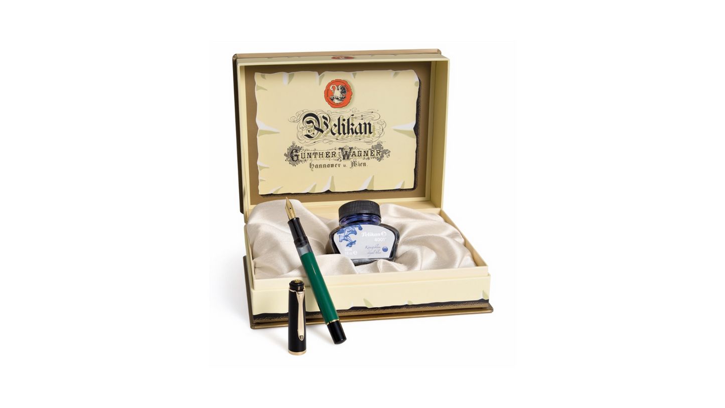 Stilografica Pelikan M251 Verde Nera Pennino Acciaio Dorato Caricamento a Stantuffo Set con Inchiostro